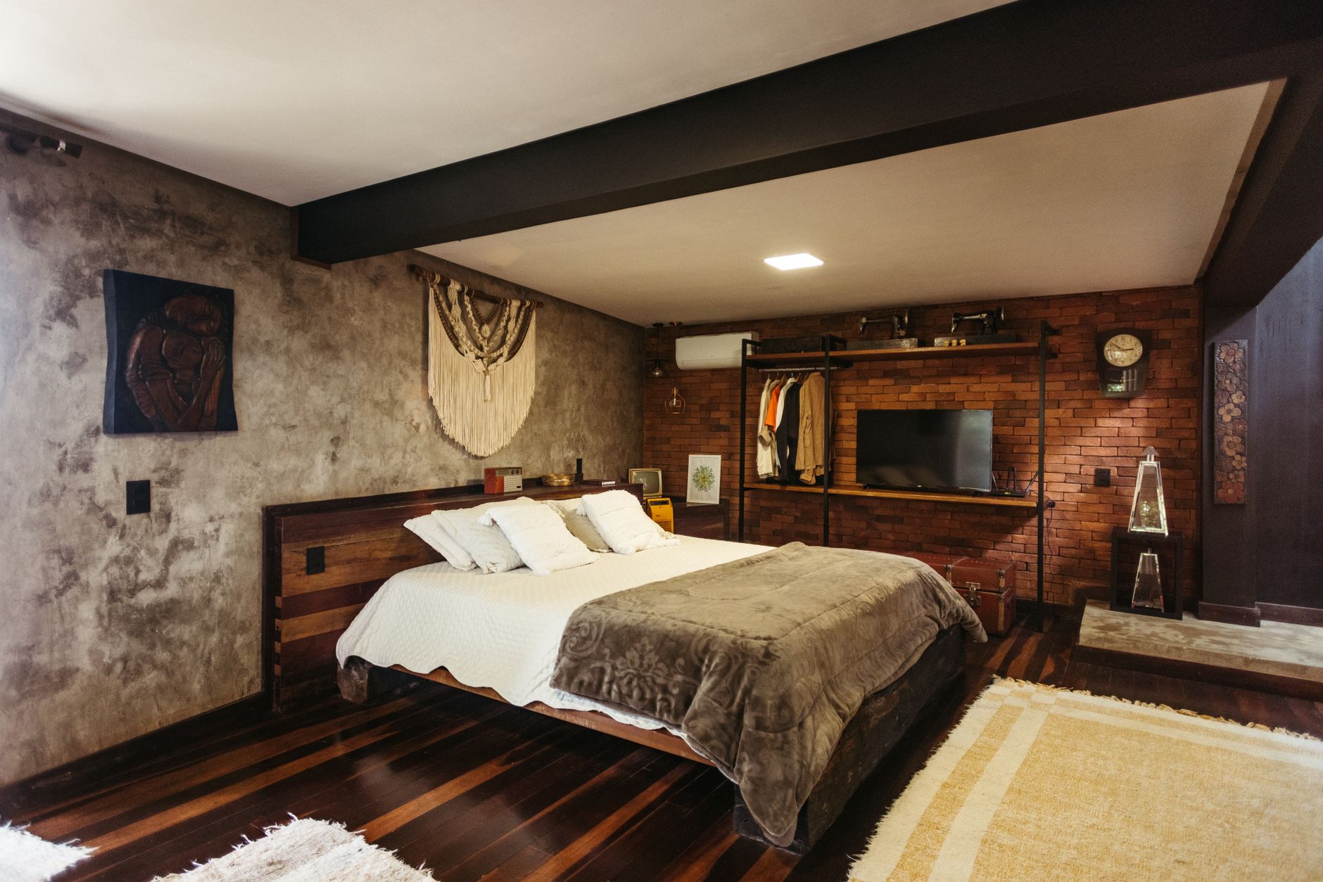 Bedroom — Emerald Headboard